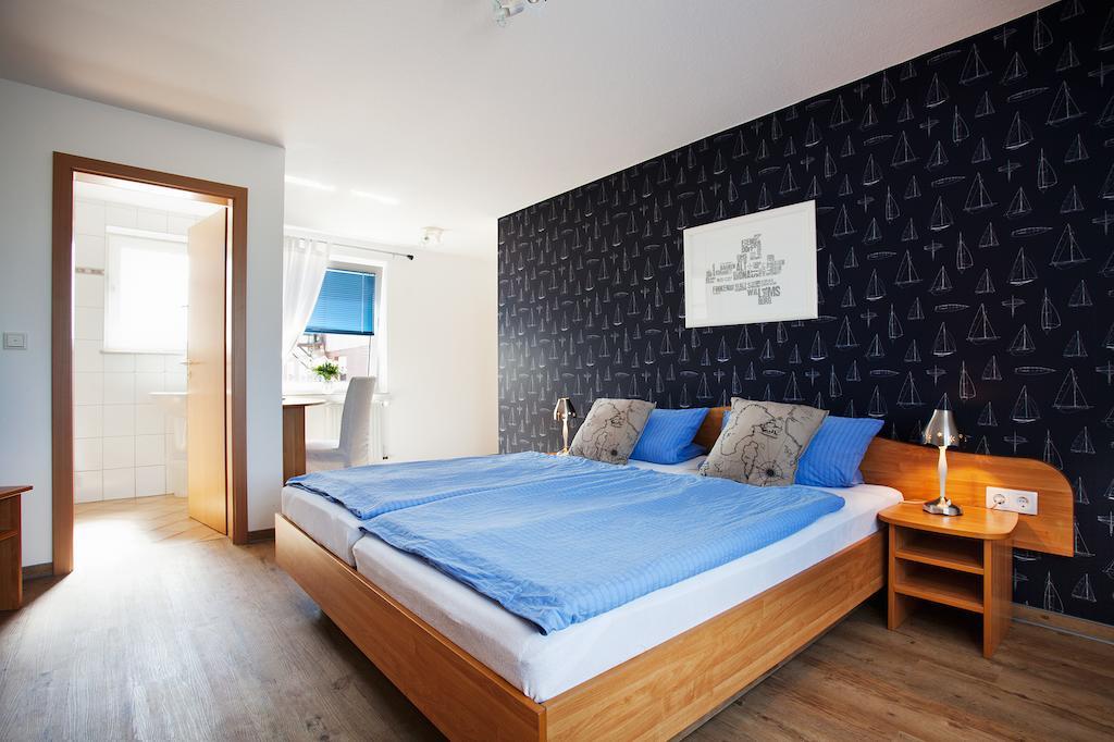 Hotel Hus Achtern Diek Hamburg Room photo